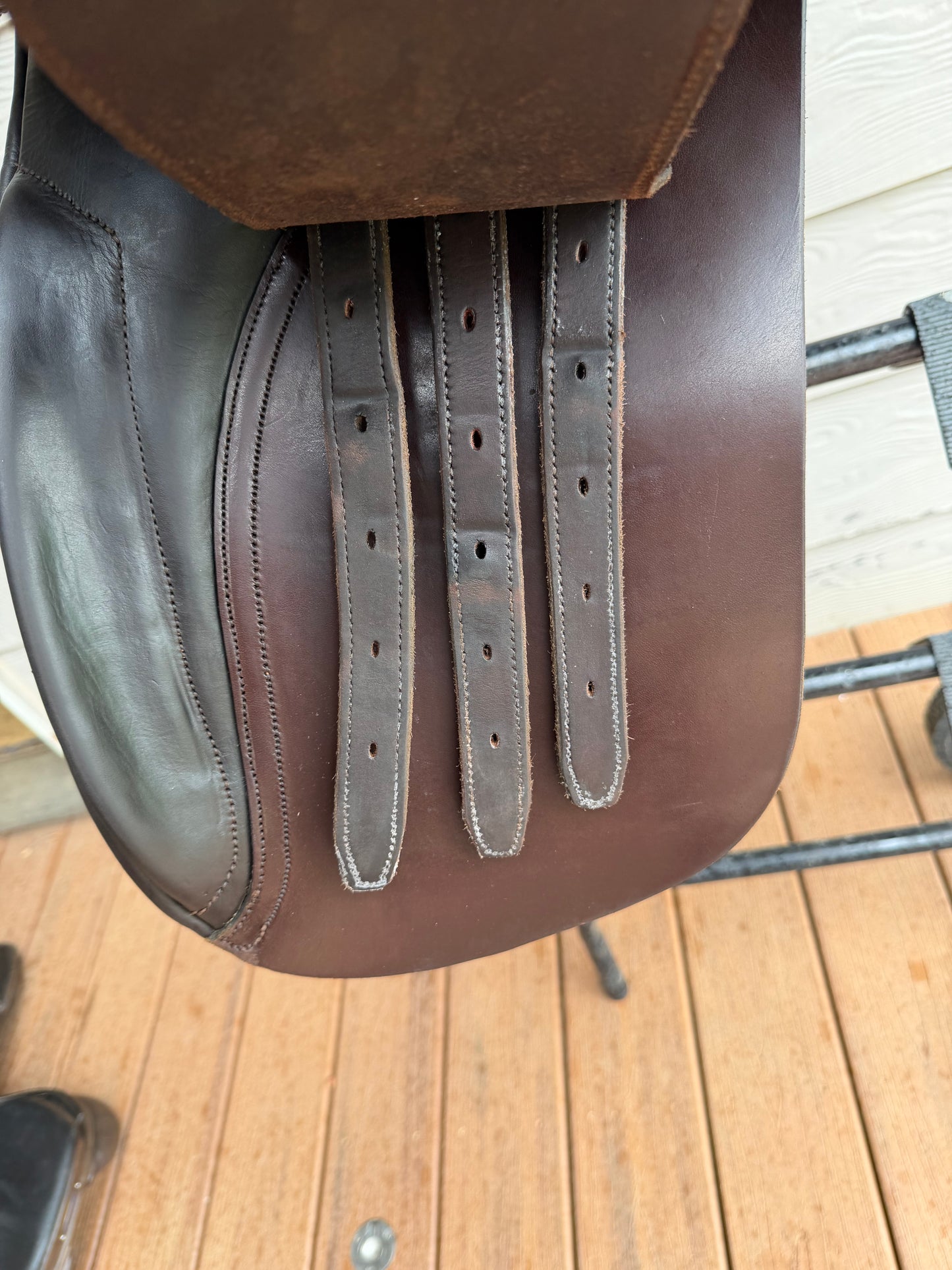 17inch centuar turnout saddle