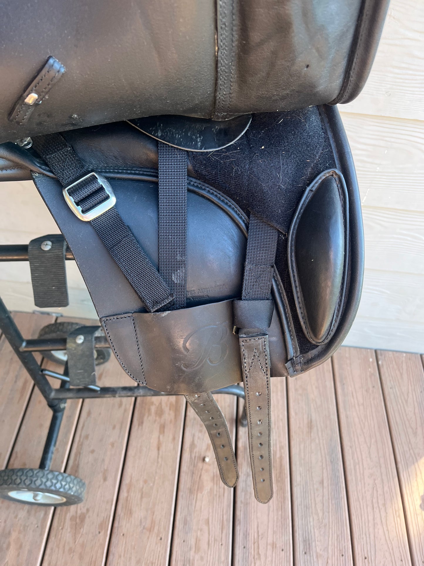 Bates Pony 15inch Short Flap