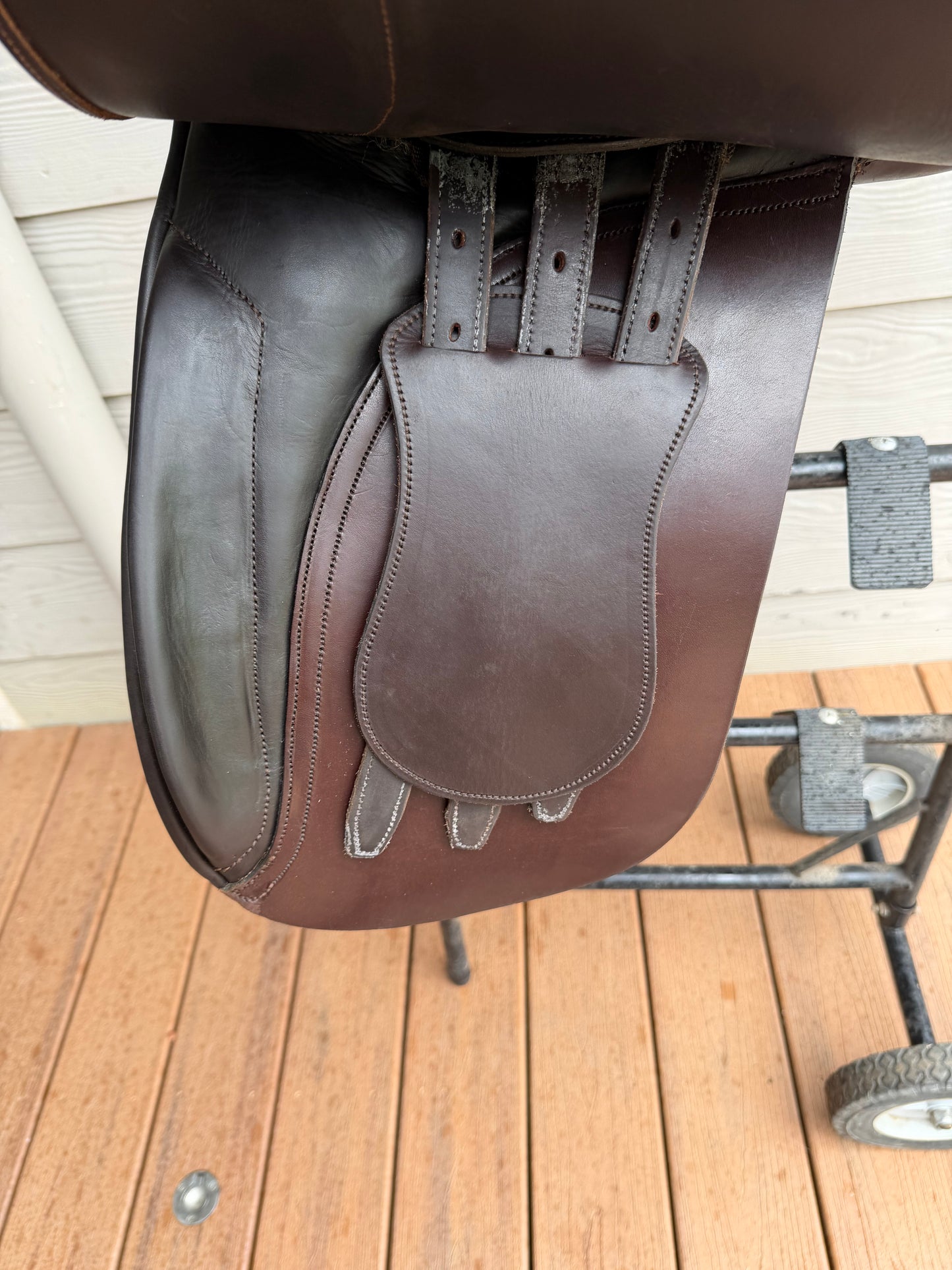 17inch centuar turnout saddle