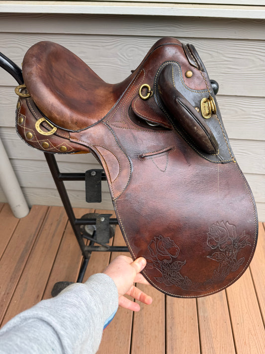 Kids junior poley stock saddle