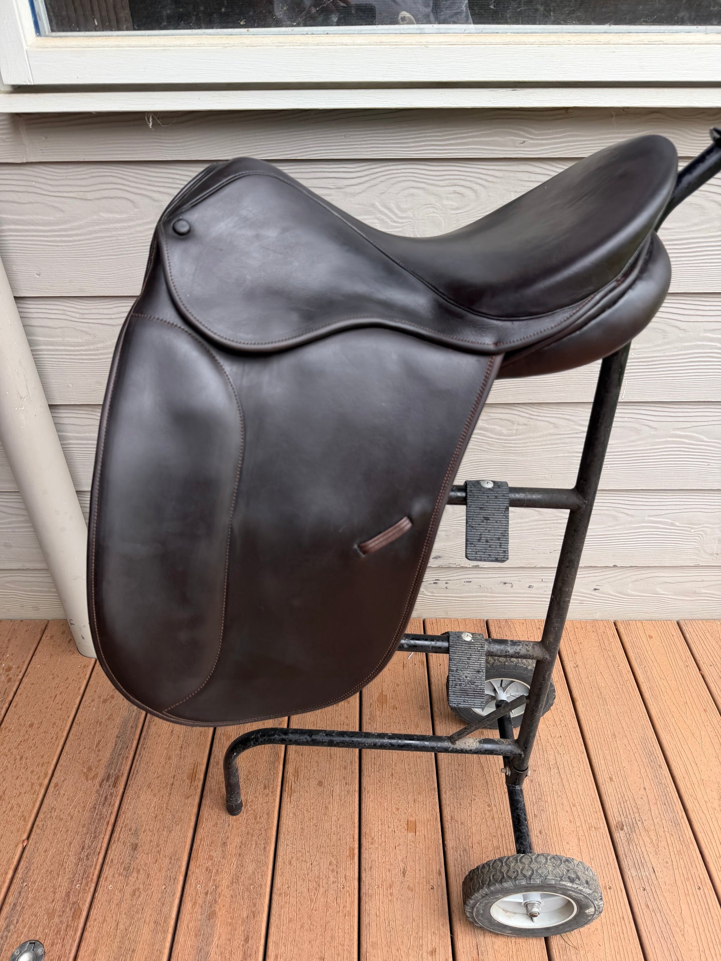 17inch centuar turnout saddle